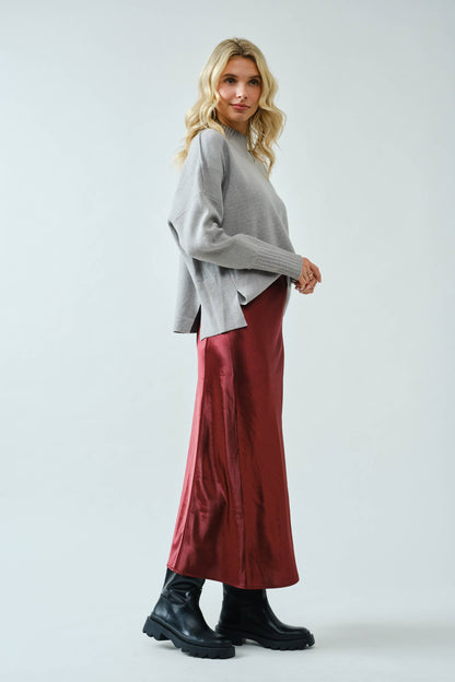 SA00121T - Soft Overlock Mock Neck Sweater: MOCHA / M/L