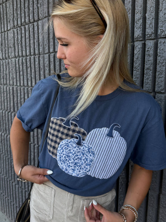 Cottage Core Pumpkin Trio Short Sleeve: Medium