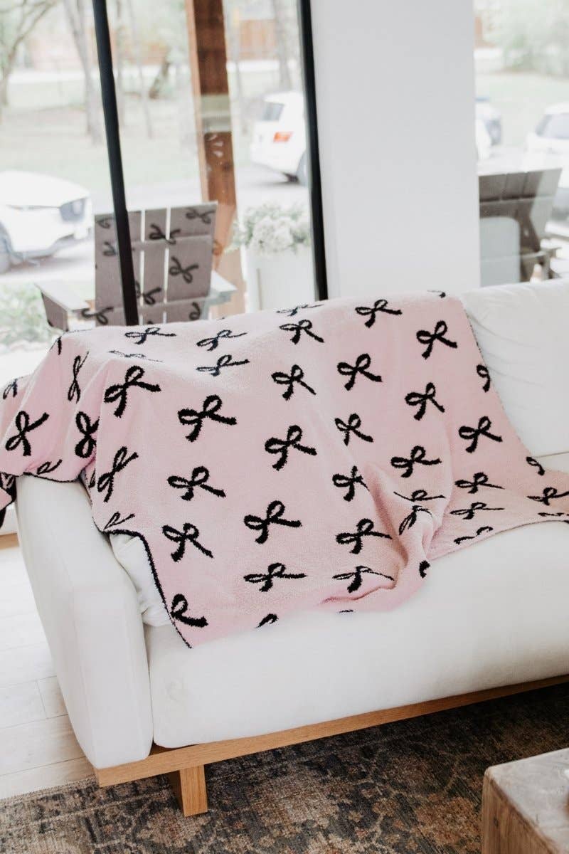 Pink and Black Bows Wholesale Throw Blanket: Light Pink