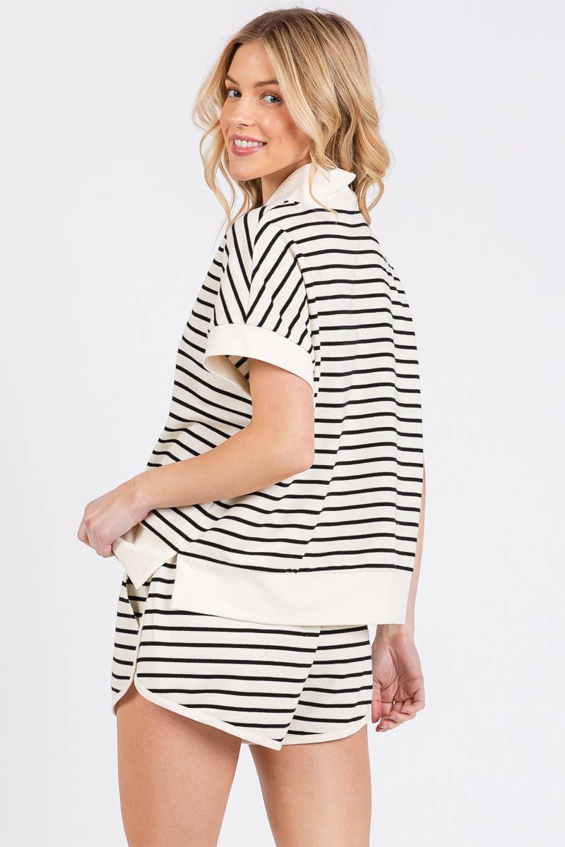 HALF ZIP UP STRIPED TOP AND SHORTS SETS : BLUE/PINK / L