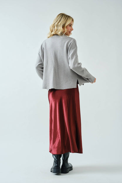 SA00121T - Soft Overlock Mock Neck Sweater: MOCHA / M/L