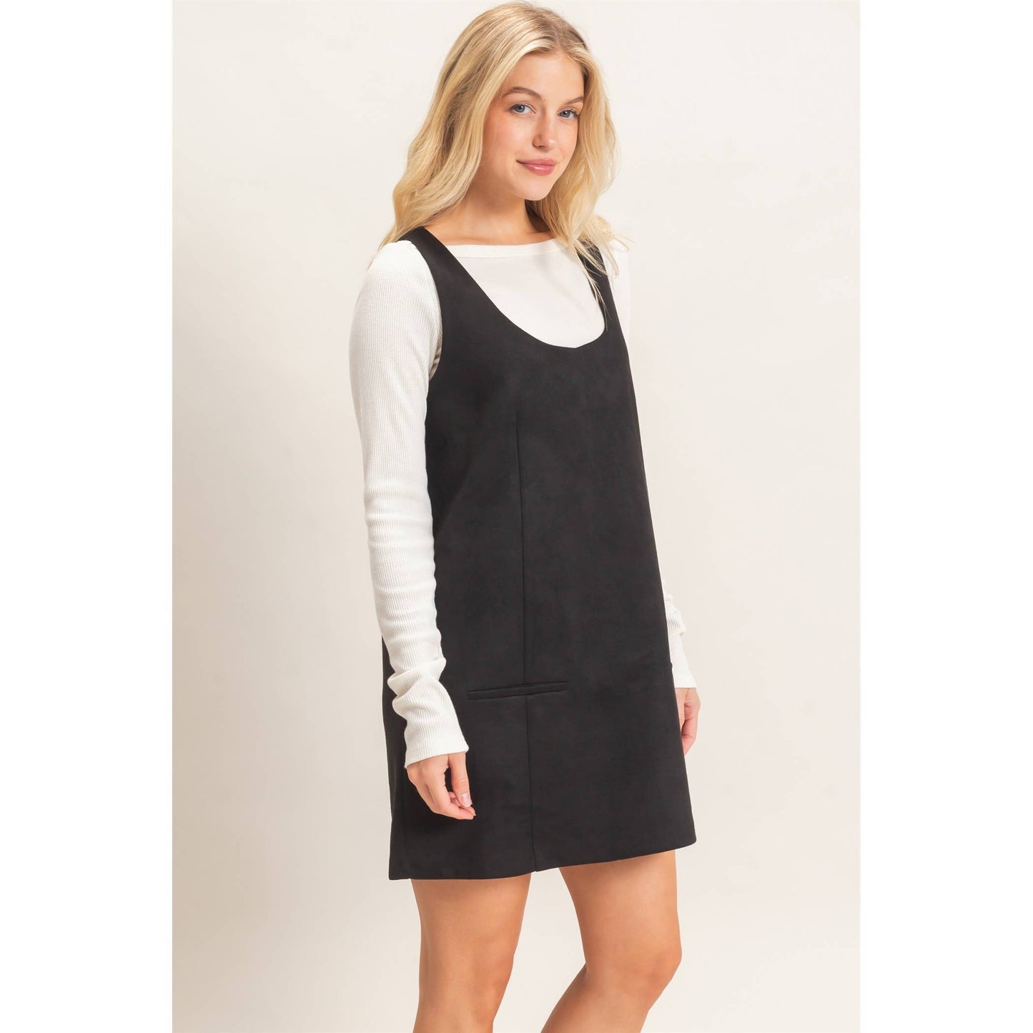 Sleeveless Suede Mini Dress-Black
