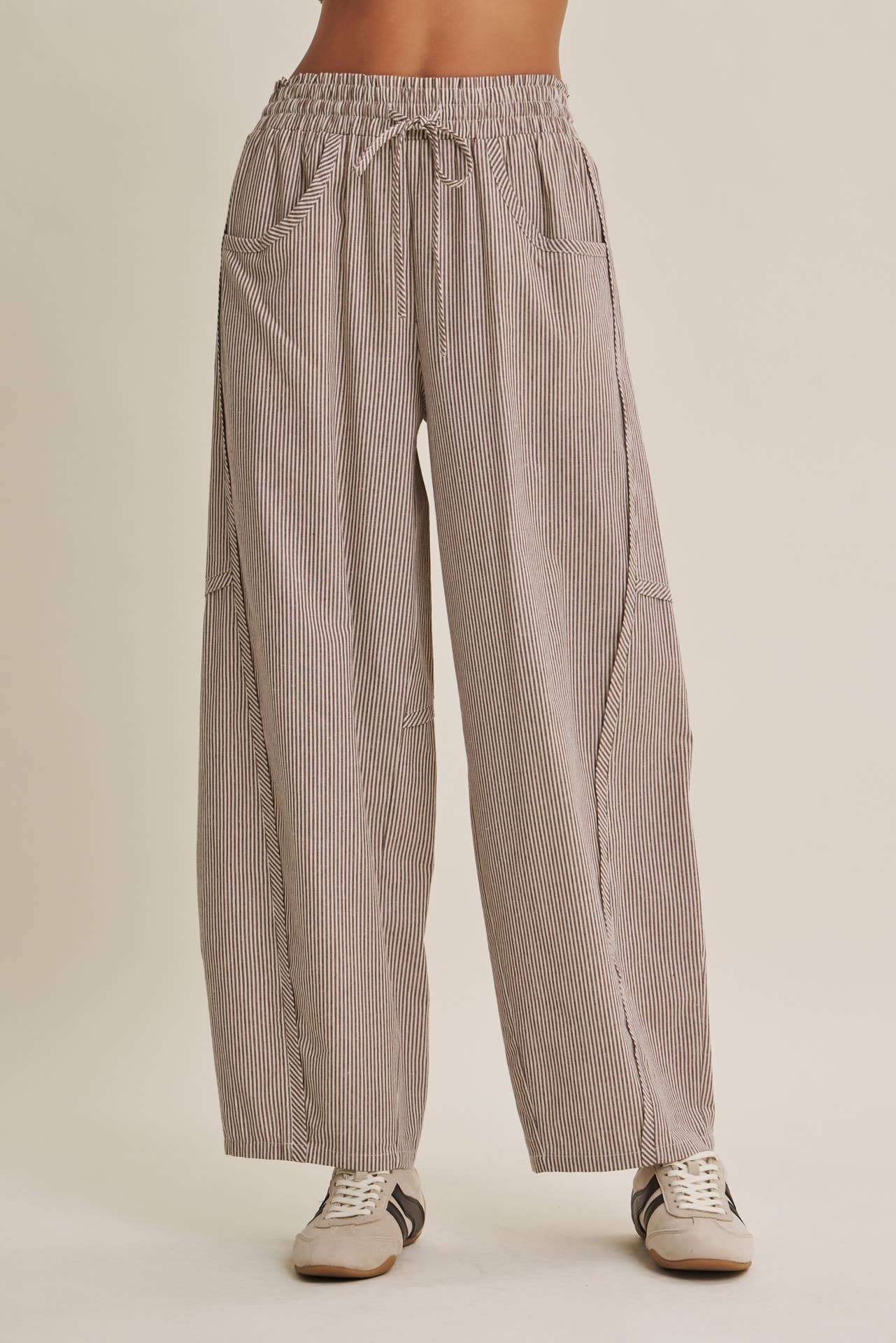 Weekender Cotton Barrel Pants- Chocolate