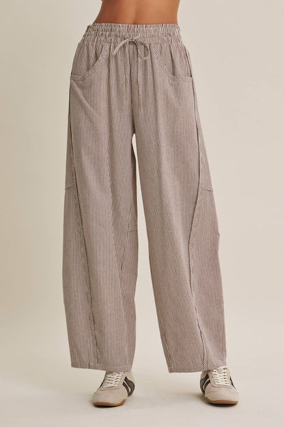 Weekender Cotton Barrel Pants- Chocolate