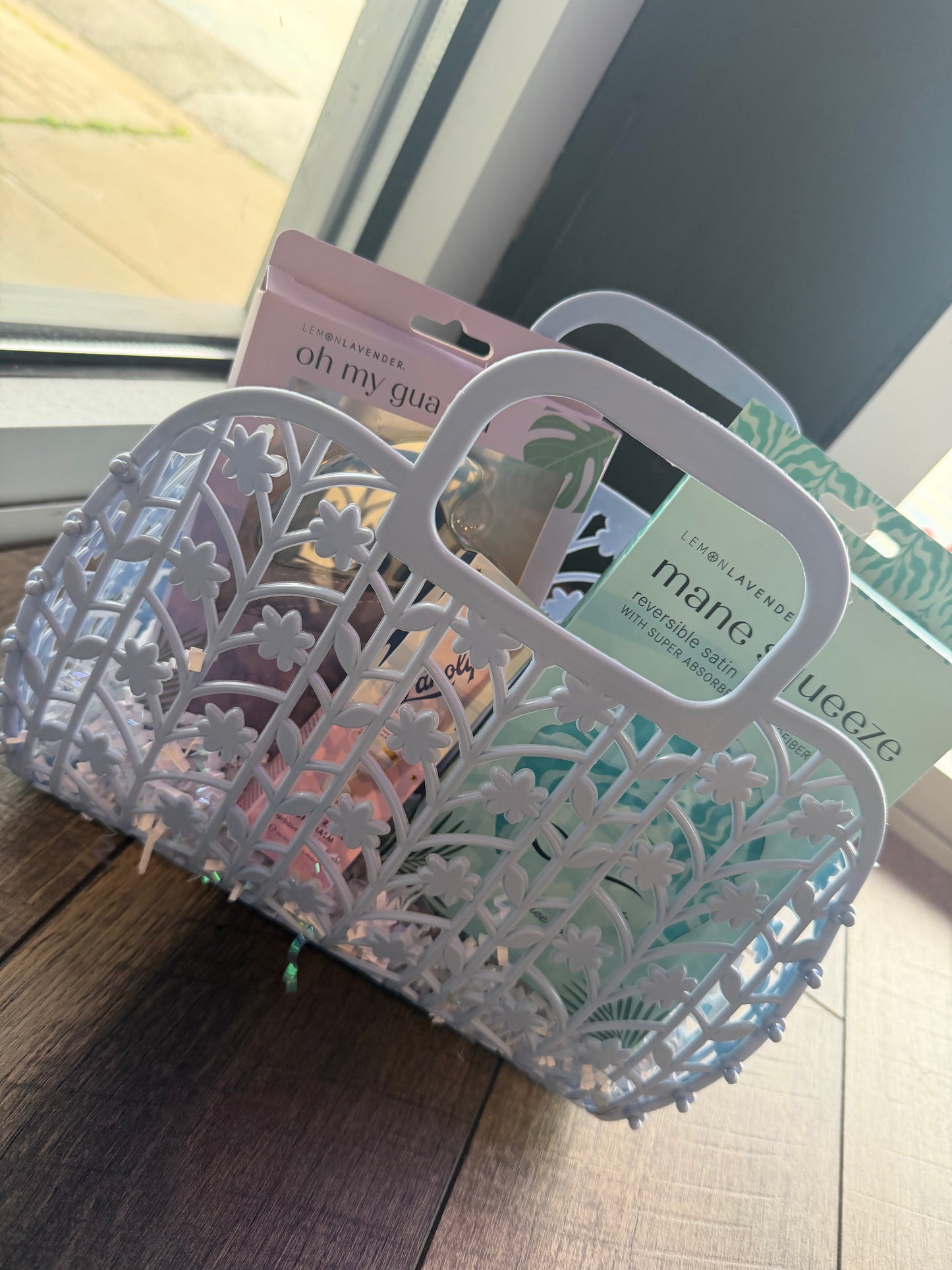 Leafy Basket Tote-Blue