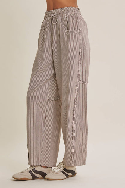 Weekender Cotton Barrel Pants- Chocolate