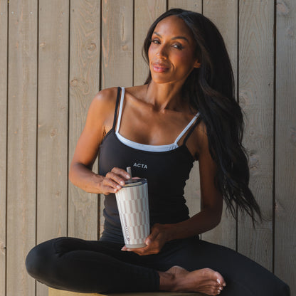 Latte HydroJug 20 oz Everyday Tumbler