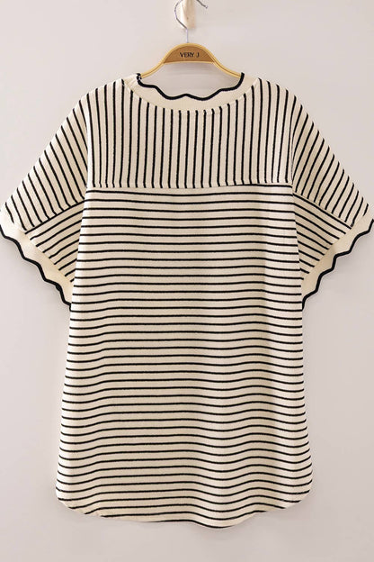 Scallop Trim Stripe Knit Top-White Stripe